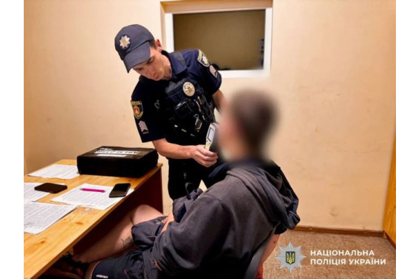 Побив літніх людей: у Білій Церкві поліція затримала кривдника