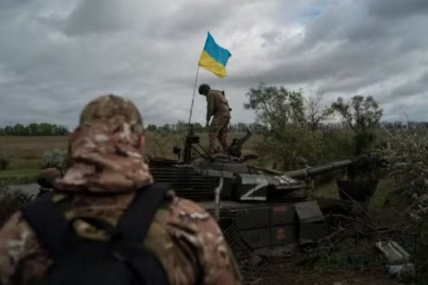 ЗСУ за минулу добу ліквідували близько тисячі окупантів та 12 артсистем