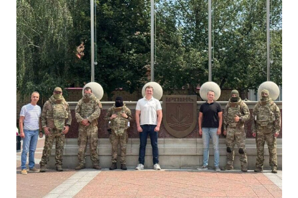 30 бронежилетів високого класу отримали військові від Ірпінської міськради