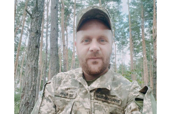 У Михайлівці-Рубежівці  сьогодні прощаються з Героєм Андрієм Давиденком