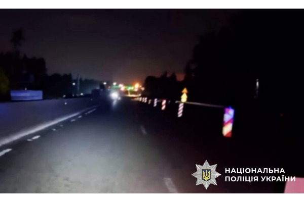 На Київщині водій на смерть збив пішохода, який перебігав дорогу