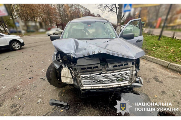 Поліція Київщини розслідує обставини аварії в Броварах
