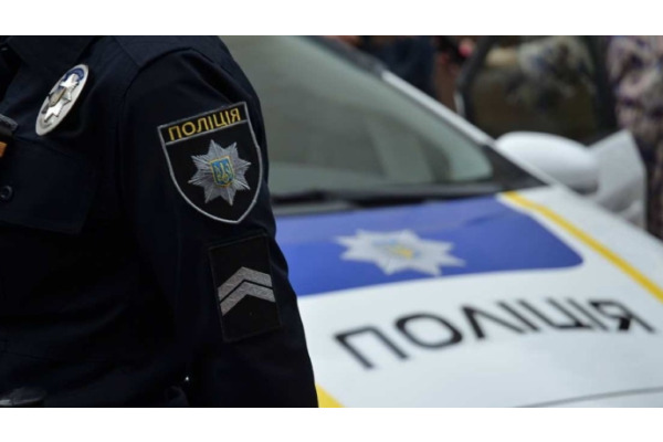 На подвір’ї приватного будинку в Переяславі виявили труп чоловіка