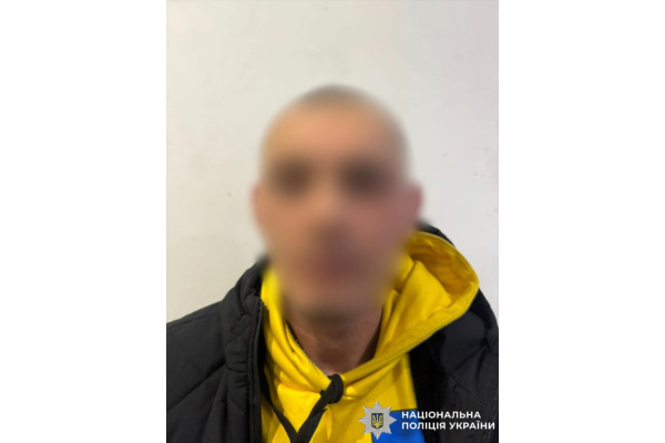 На Бучанщині чоловік під час пиятики вдарив знайомого ножем