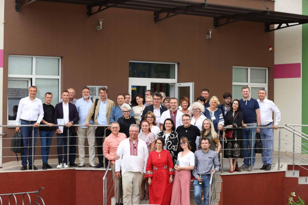 Літературну премію Ірпеня вручили у столиці сучасної української літератури (ФОТО)
