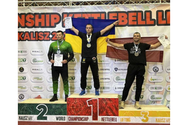 Ірпінчанин Володимир Кульківський став чемпіоном світу з гирьового спорту