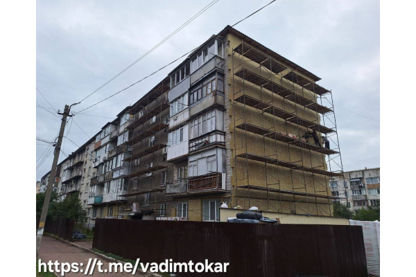 Макарівська громада відновлює будинок, постраждалий у березні 2022 року