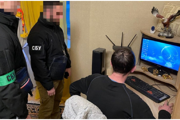 ​Підтримували збройну агресію рф: трьом мешканцям Київщини повідомлено про підозру