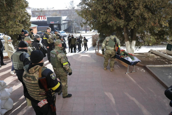 Поліцейські Київщини попрощались із загиблим старшим сержантом Олексієм Пономаренком (ФОТО, ВІДЕО)