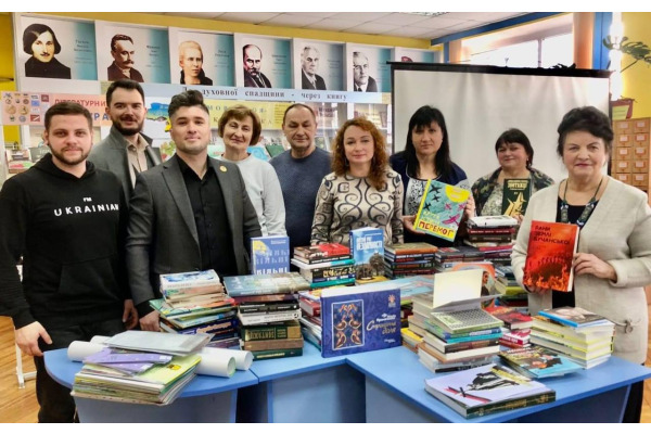 Ірпінська міська бібліотека поповнилась майже двома сотнями нових книжок