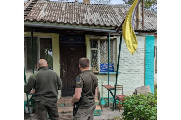 У Пісківці комунальники зливали нечистоти просто в землю: екологи виявили низку порушень