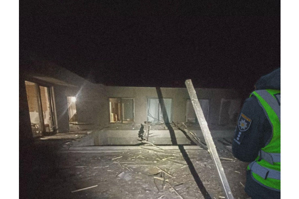 У поліції Київщини показали наслідки обстрілу "Шахедами" (ФОТО)
