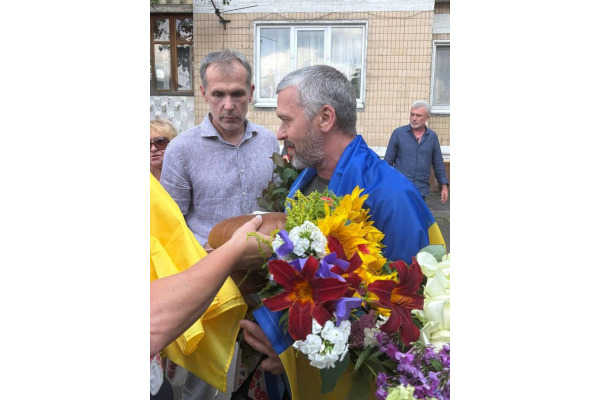 У Козині зустріли військового, який вважався зниклим безвісти