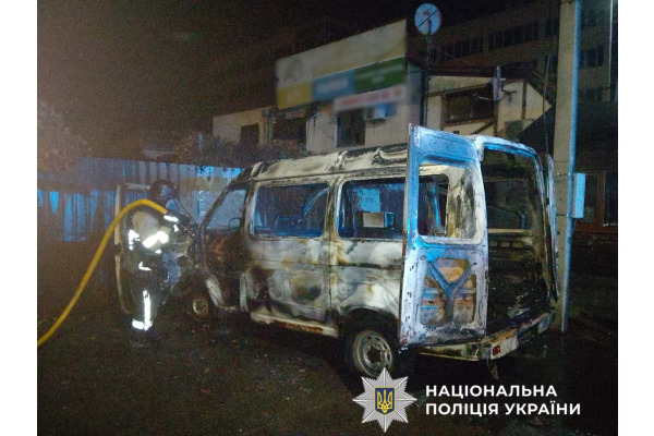 У Бучанському районі чоловік підпалив авто заради розваги