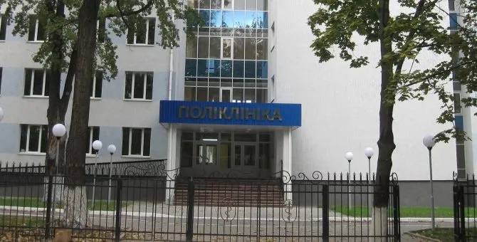 Ірпінь щомісяця виділяє 3 млн грн на зарплати лікарям через скорочення фінансування НСЗУ