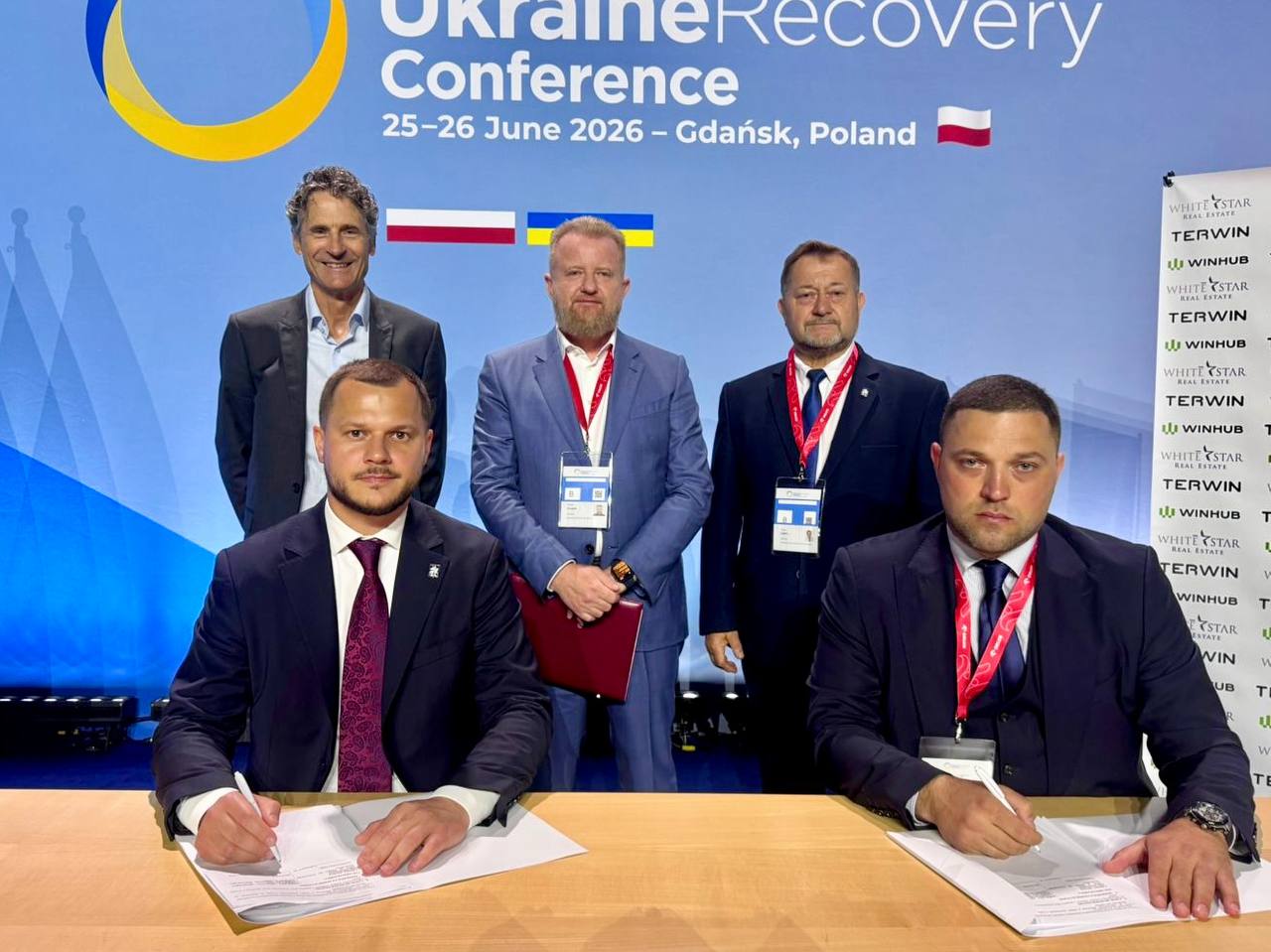 Київська область презентувала 44 проєкти та підписала низку угод на конференції з відновлення України у Гданську