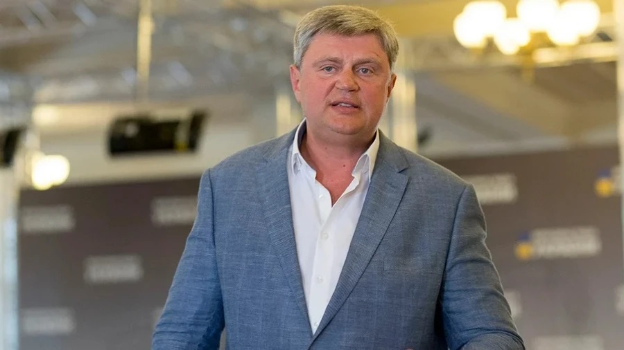 Проросійському ексголові Київської облради не вдалося стати меценатом української армії