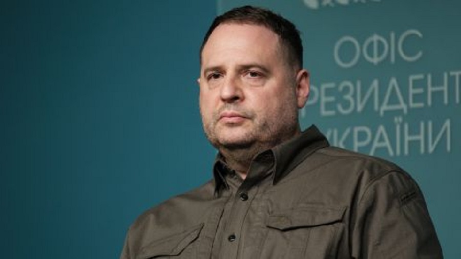 Зеленський звільнив Єрмака з посади голови Офісу президента
