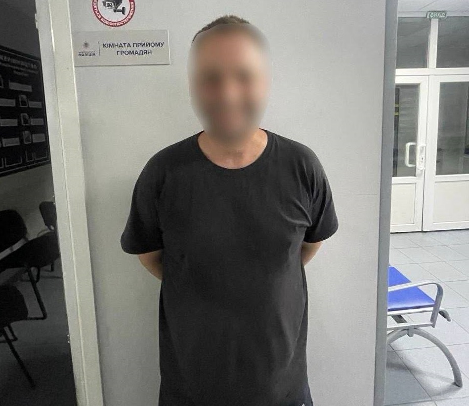 У Броварах чоловіка підозрюють у спробі крадіжки товарів із супермаркету