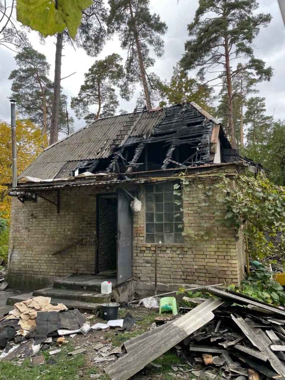 У Бучі родина постраждала від пожежі: оголошено збір коштів на відновлення будинку