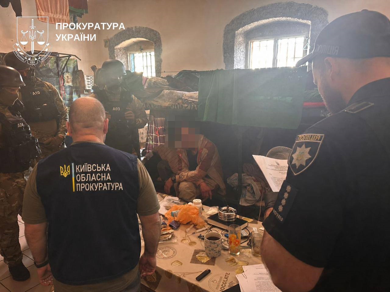 На Київщині перекрили канал збуту метадону до слідчого ізолятора