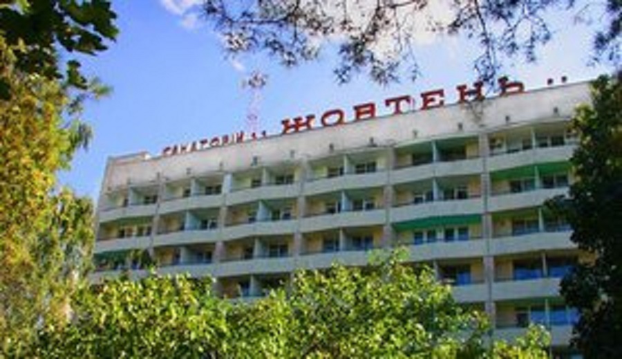 Збройна сутичка в Конча-Заспі: бійці ГУР зайняли санаторій "Жовтень"