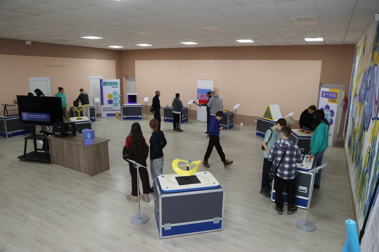 Ірпінь став першим містом в Україні, де презентували Мандрівний музей математики «Кубоїд» (ФОТО)