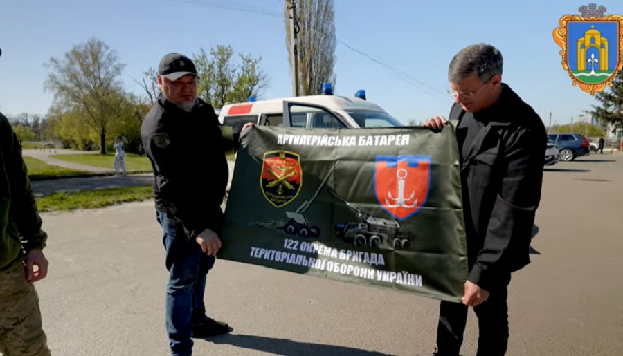 Броварська громада передала військовим швидку, генератор та Starlink (ВІДЕО)