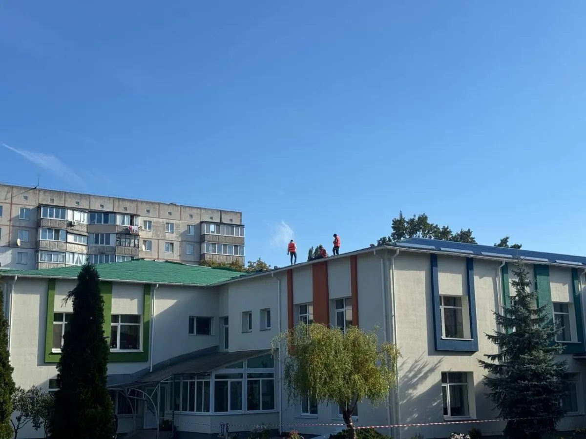 В Ірпені ремонтують дах і вхідну групу дитсадка «Лісова пісня»