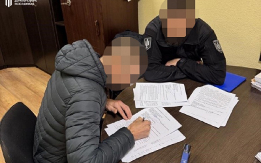 На Київщині викрили начальника складу, який крав військове майно та здавав його в ломбарди