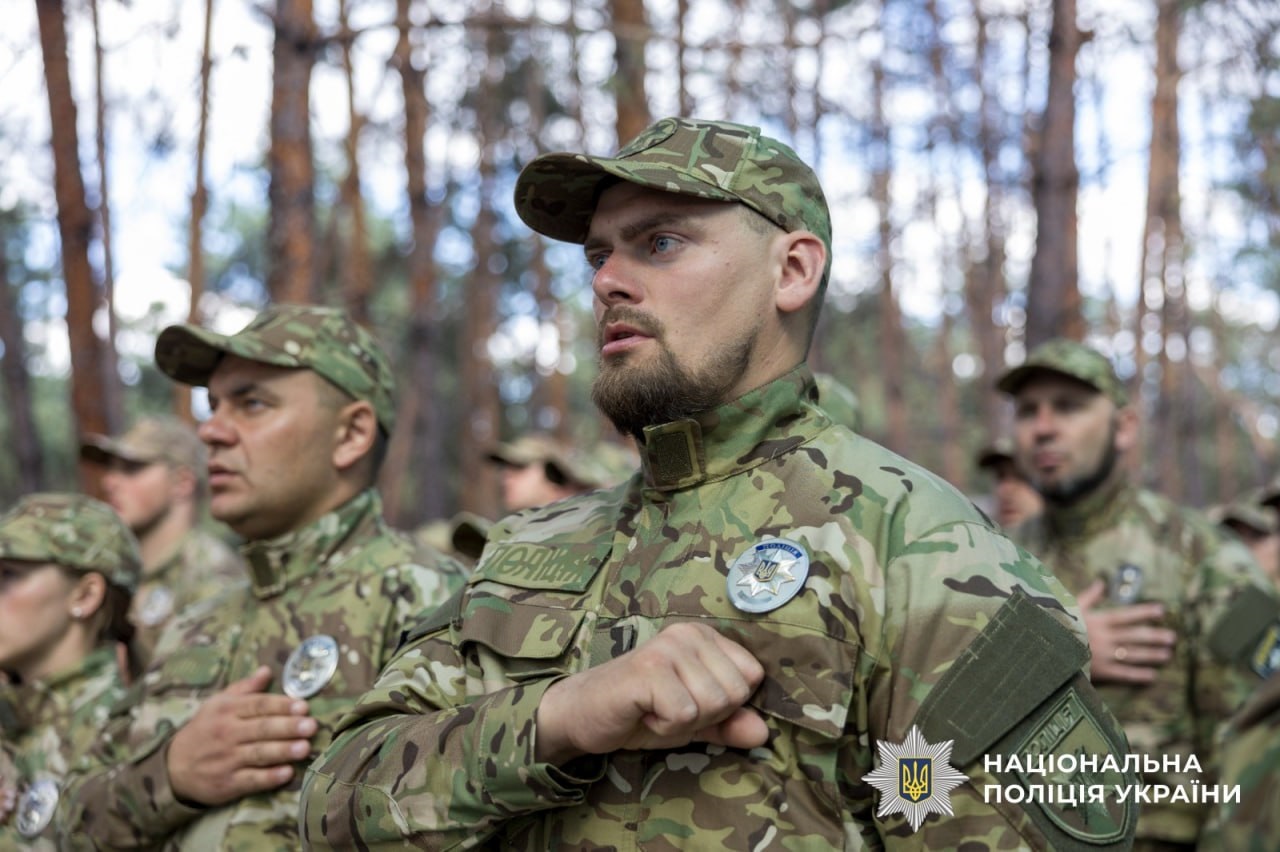 Патрульні з усієї України завершили інтенсивний курс тактичної підготовки на Київщині