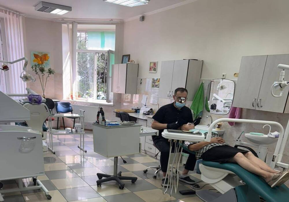 Стоматологічне відділення у Бучі отримало сучасне обладнання та матеріали