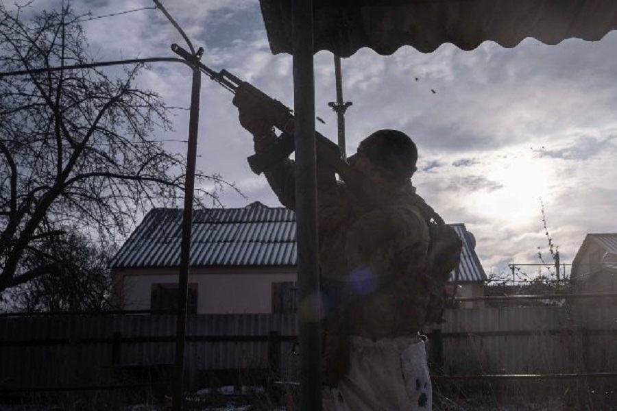 Понад 1300 окупантів і тисячі одиниць техніки: втрати ворога зростають
