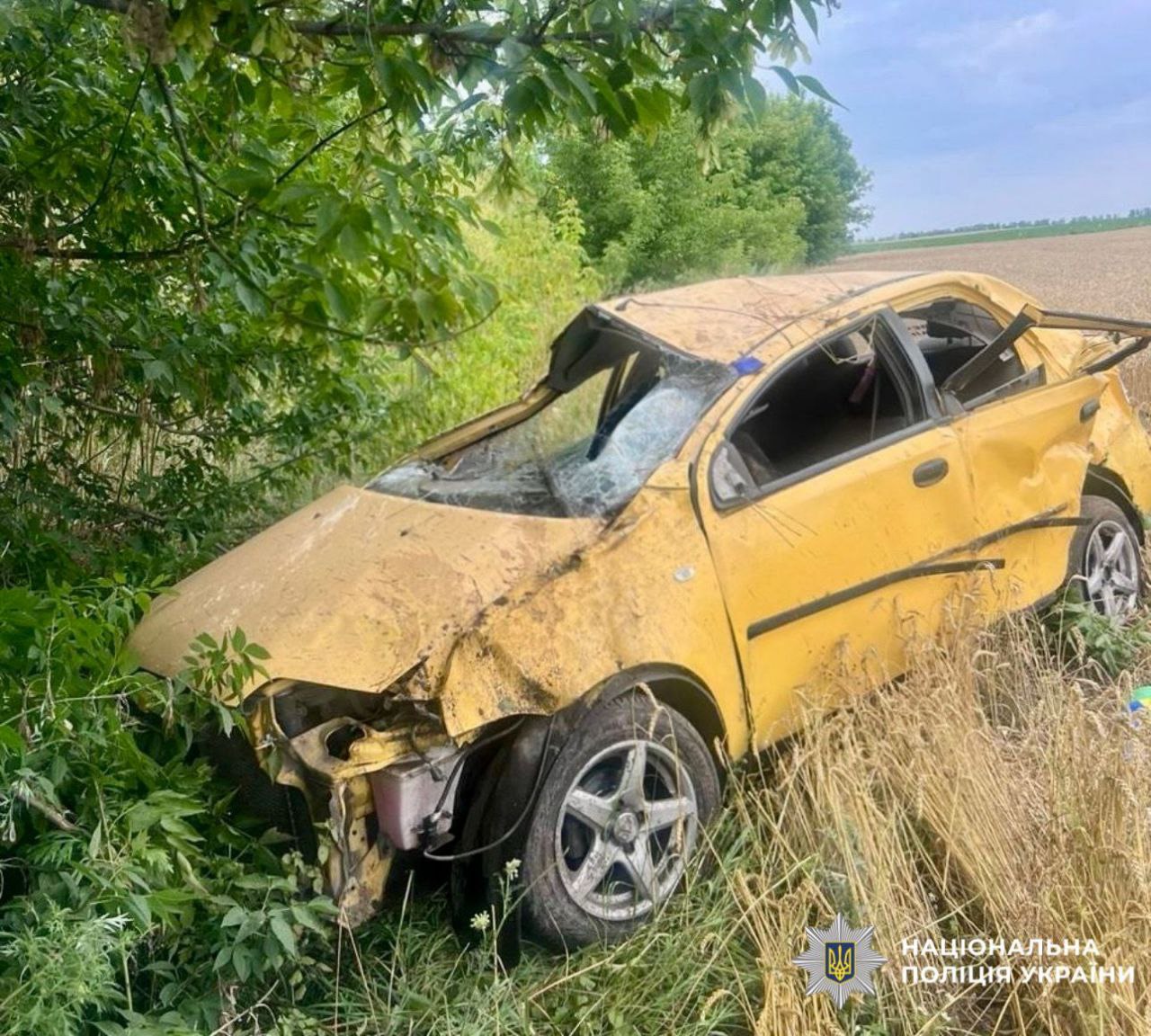 Загинув чоловік та постраждала жінка: поліцейські Київщини розслідують обставини аварії у Сквирській громаді