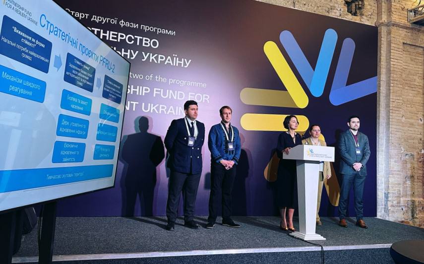 Гостомельська громада отримала сонячні станції та шість генераторів для посилення енергетичної стійкості