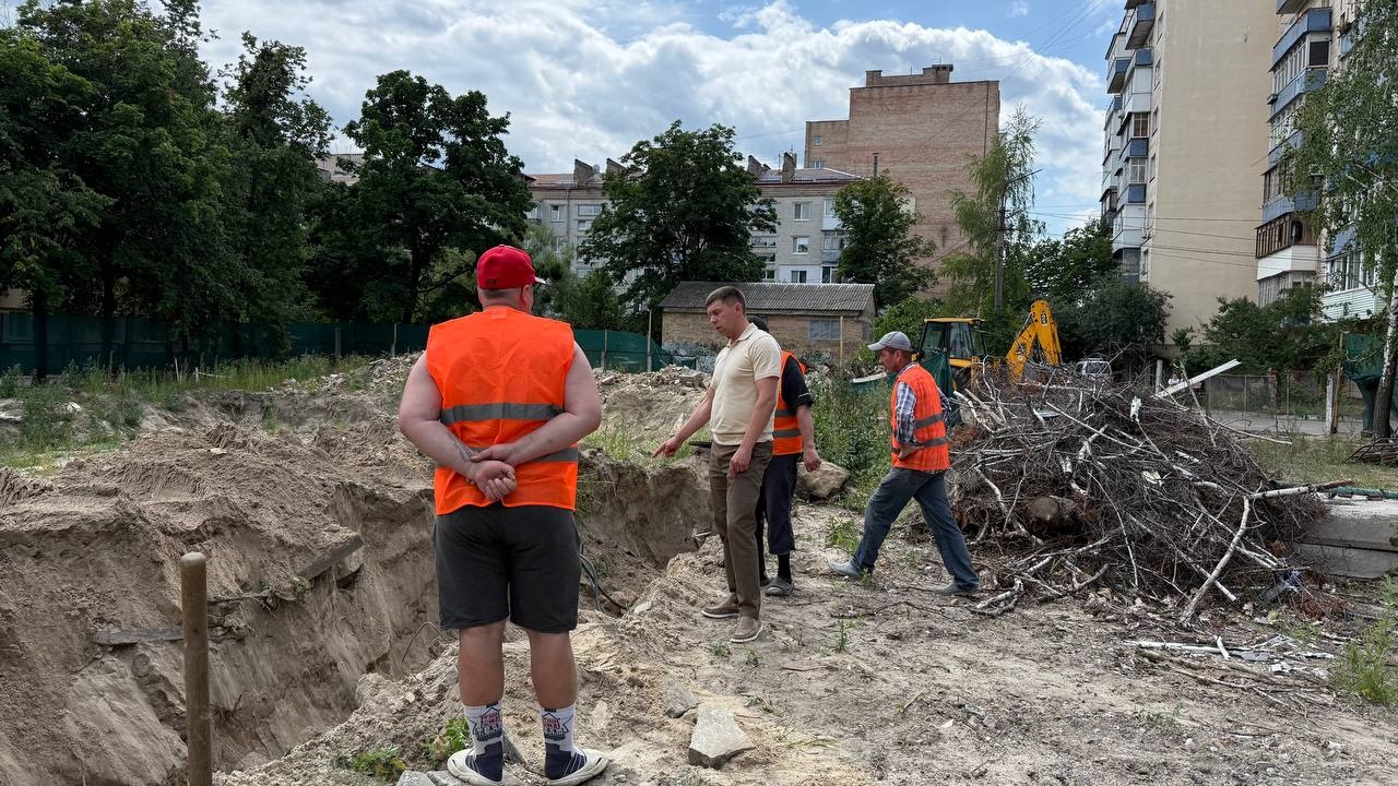 В Ірпені розпочали інженерні роботи перед будівництвом гімназії на 400 учнів