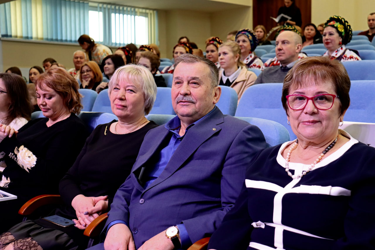 Хто «здав» Кудрика або Чи стане Головко головою