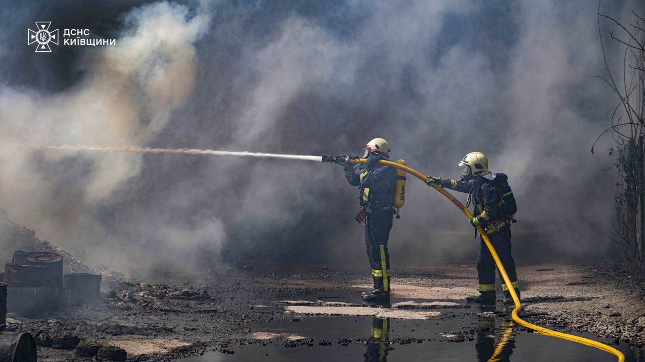 На Білоцерківщині ліквідовано масштабну пожежу