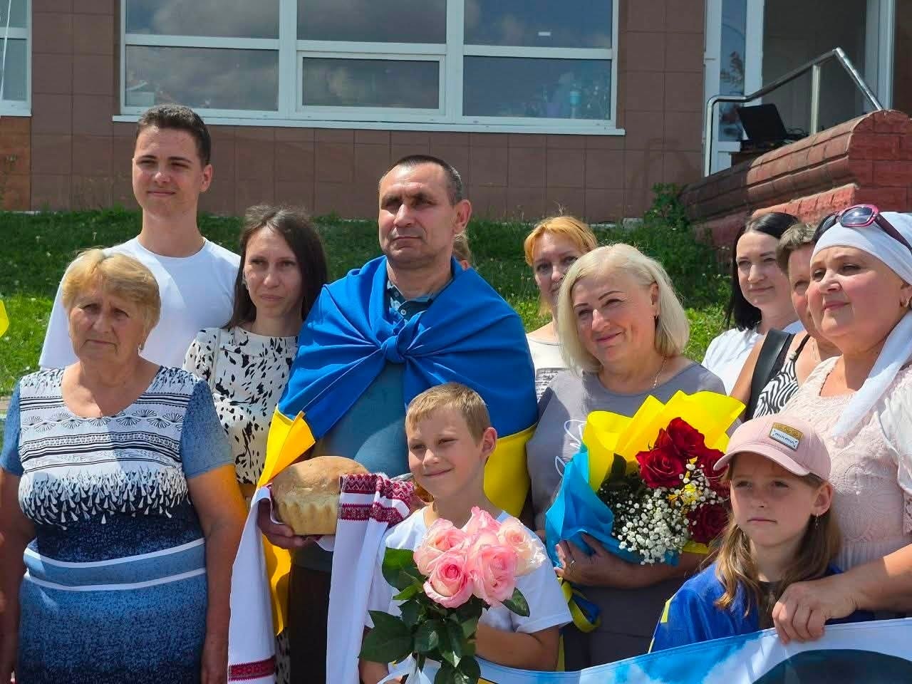 Тетіївська громада зустріла Захисника, який повернувся з російського полону