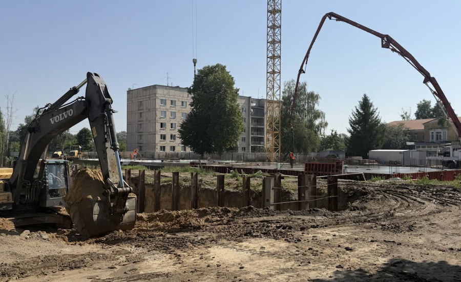 На Київщині у Гостомелі будують новий житловий квартал замість зруйнованих будинків