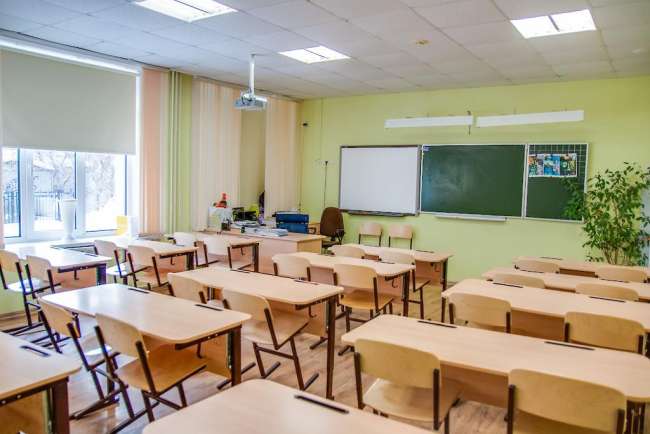 Освітній процес на Київщині не зупинено