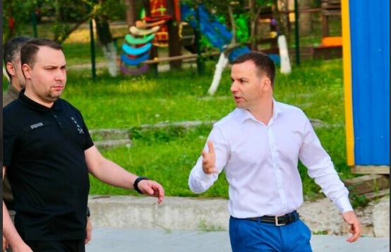 Буданов у Гатному: чому на зустріч із Паламарчуком не запросили голову ОВА Ткаченка
