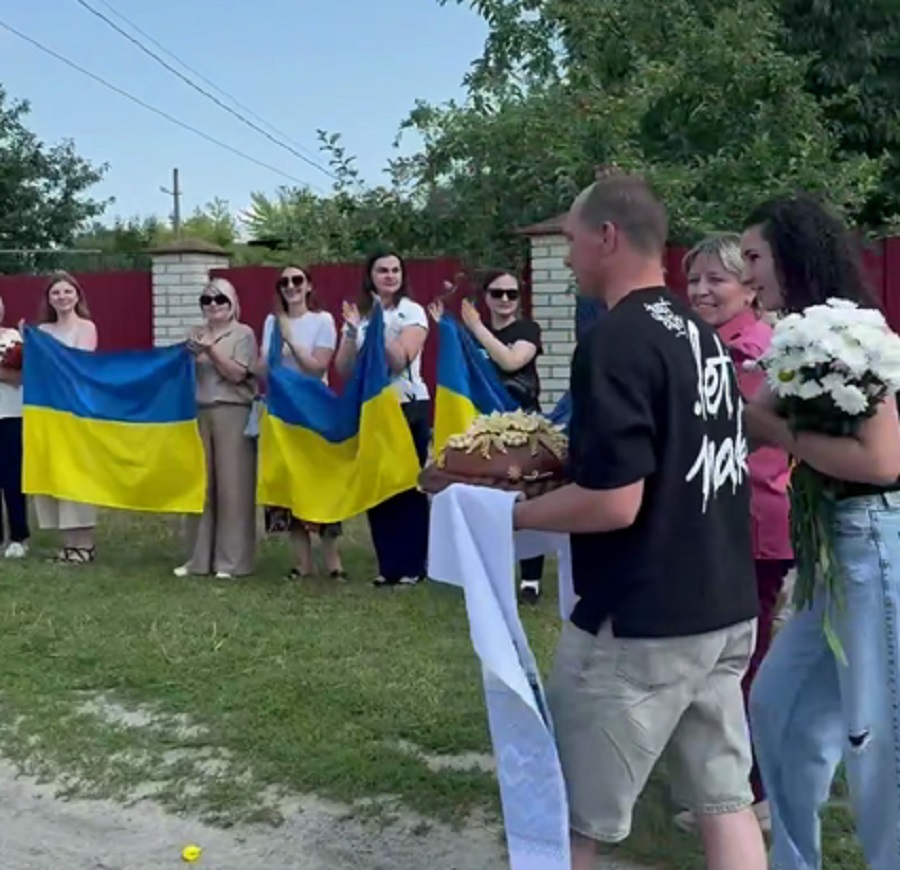 Після понад чотирьох років російського полону Богдан Щерба повернувся на рідну Бучанщину
