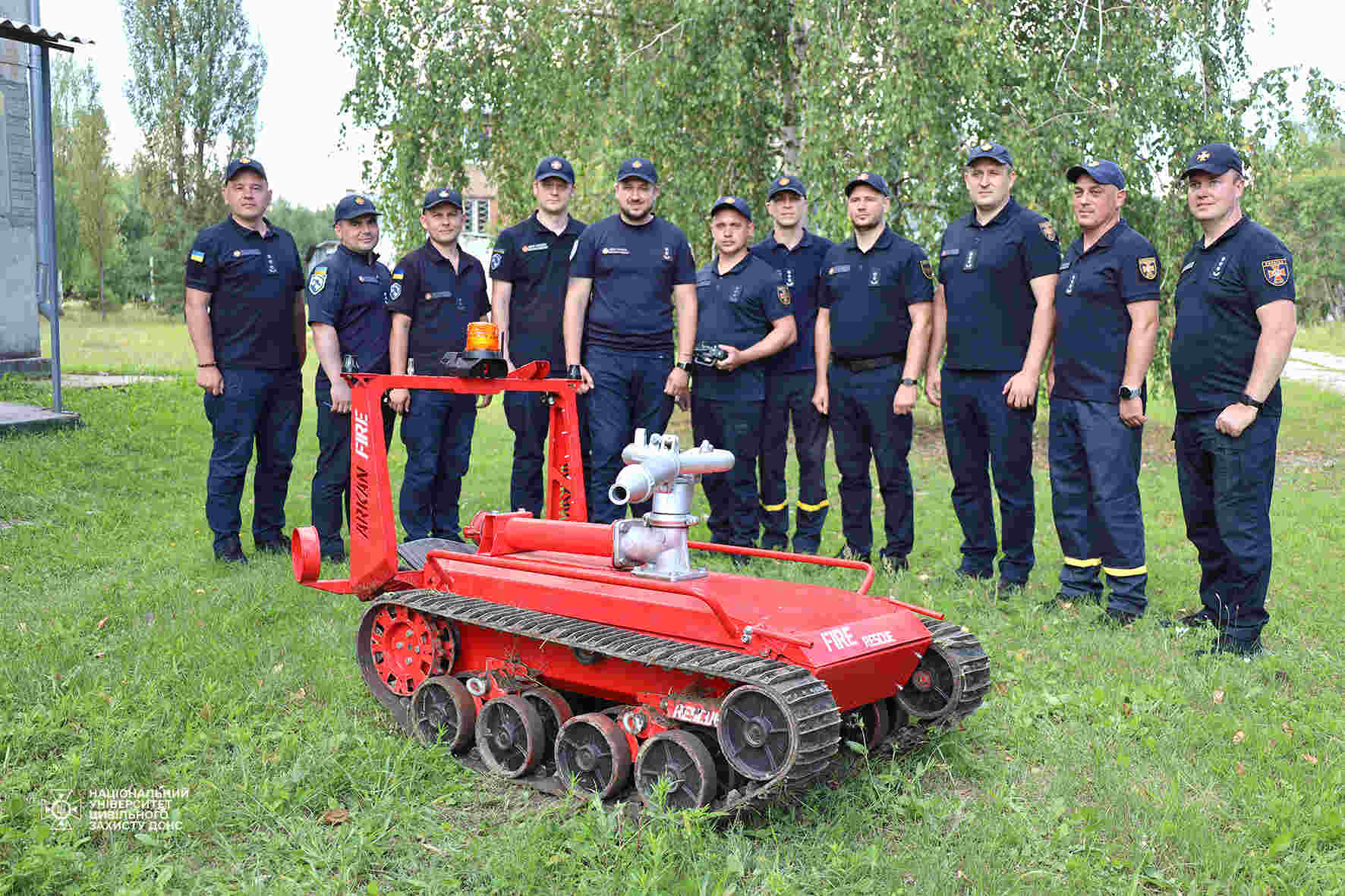 ДСНС Київщини презентували новітнього робота ARKAN Fire (ВІДЕО)