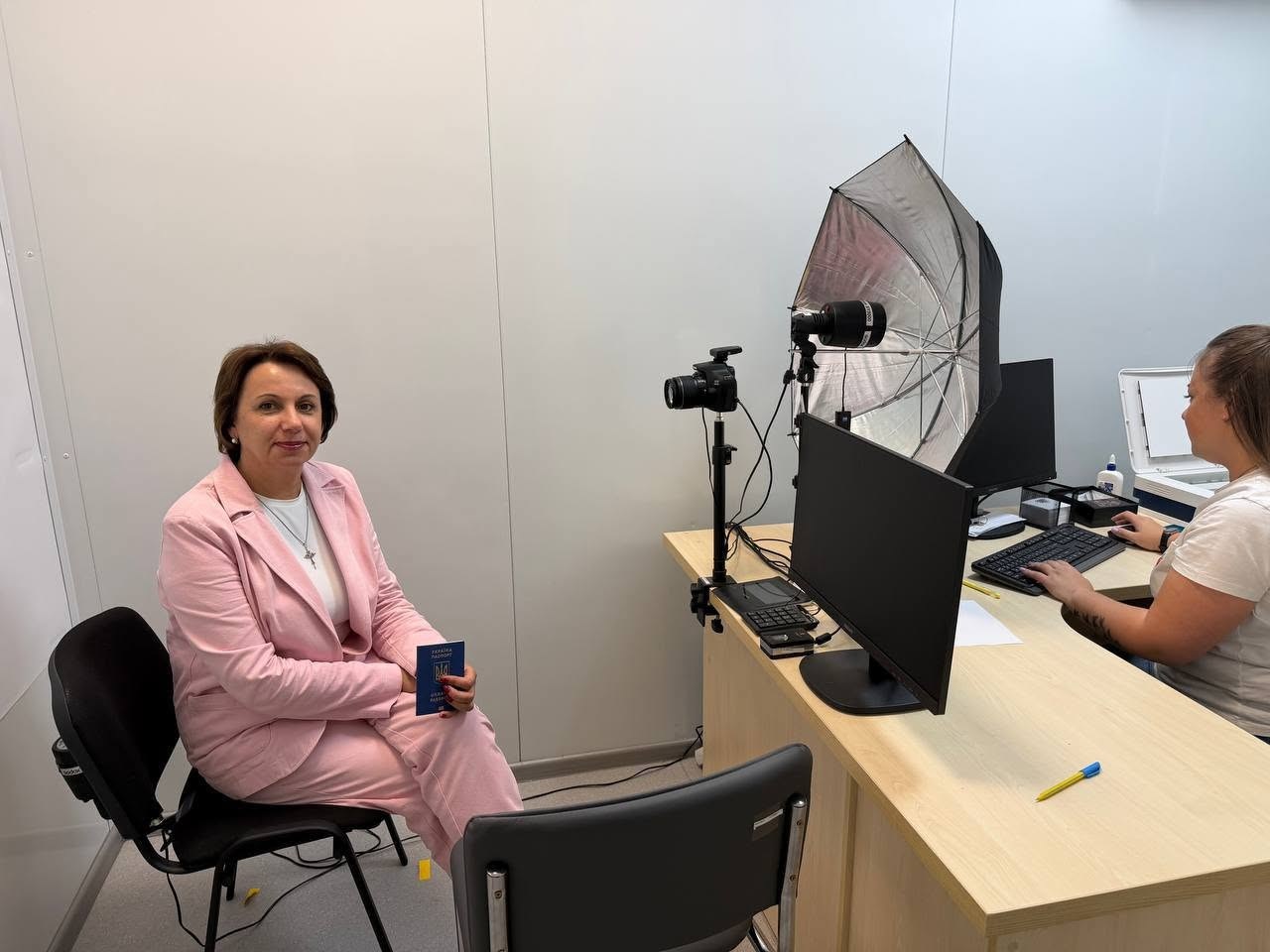 Паспорти та ID-картки: у Бишівському ЦНАПі доступні сотні адмінпослуг