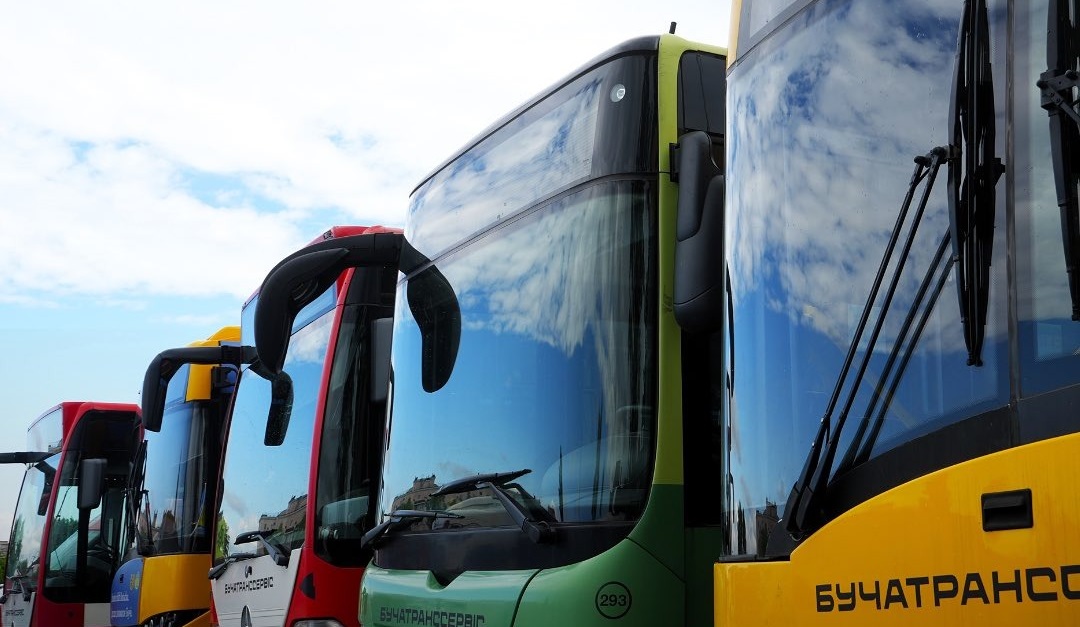 Між Бучею та Києвом відкрили прямий безкоштовний автобусний маршрут (РОЗКЛАД)
