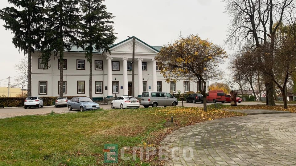 У Білій Церкві оголосили тендер на ремонт скверу біля школи мистецтв
