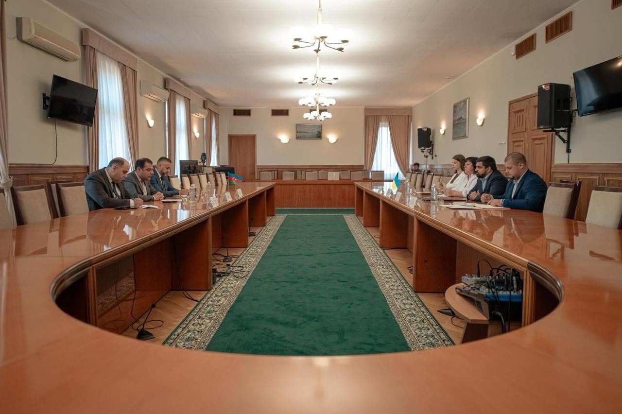 Азербайджан допоможе відбудовувати Ірпінь: планують житло, спортшколу, будинок культури та артцентр