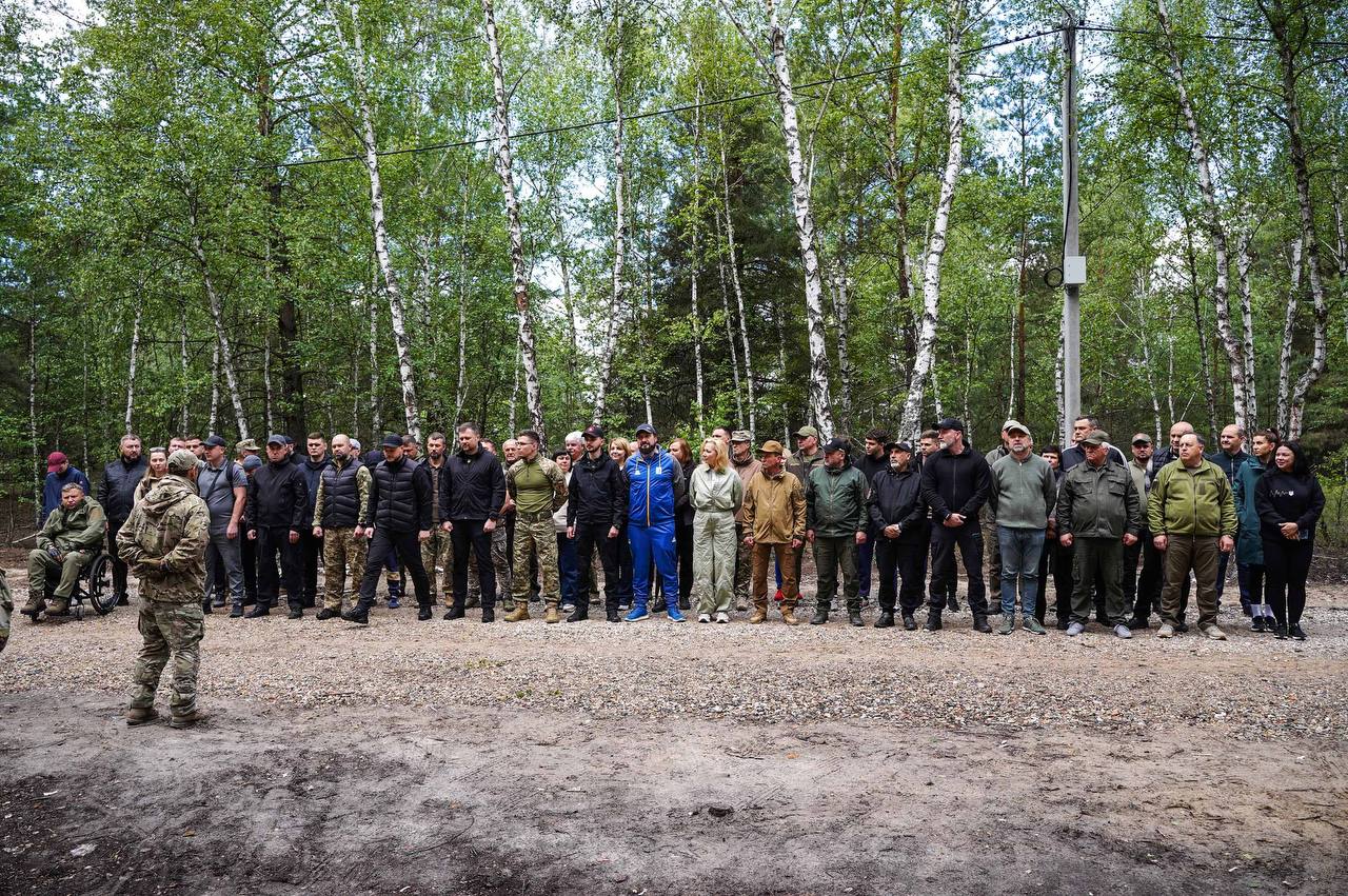 Керівники громад Київщини пройшли навчання з національного спротиву (ФОТО)