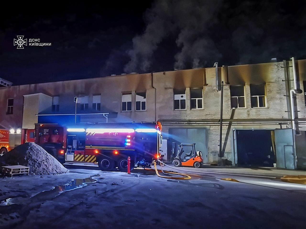 У Білій Церкві горів м'ясокомбінат: причини займання з'ясовуються